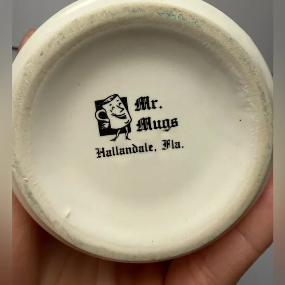 Wolseley Vintage Mug | Name of Howard - Picture 2 of 4